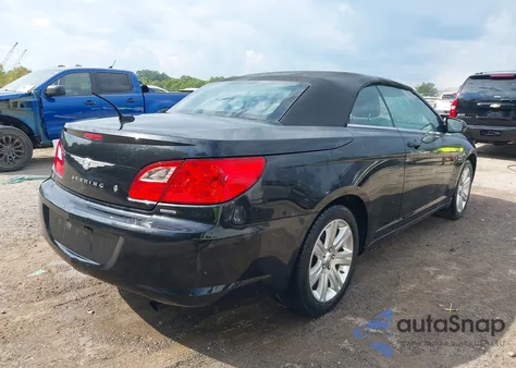 2010 Chrysler Sebring Touring z USA, uszkodzony, nr VIN 1C3BC5ED6AN200012